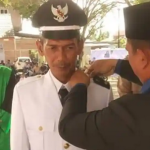 Camat Lantik Keuchik dan Imum Gampong Bireuen Meunasah Tgk Digadong